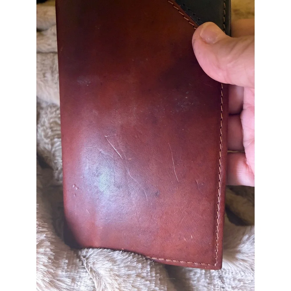 Remington Mens Leather Super Jumbo Wallet 12 GA Shotgun Shell Accent Brown Black